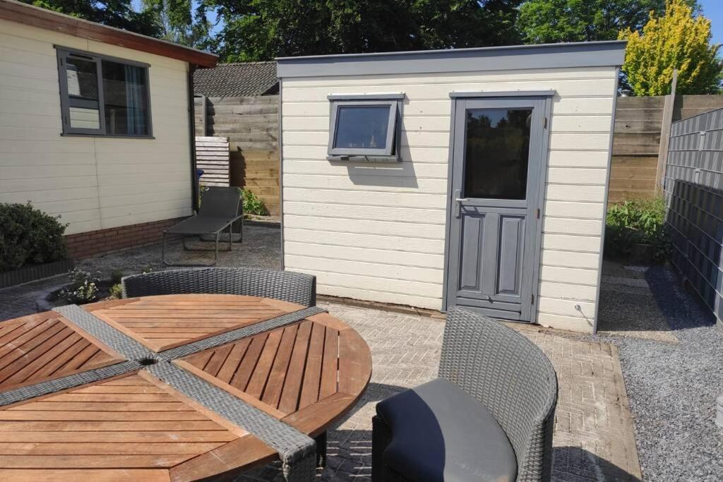 Een Gezellige Chalet Met Zonnige Buitenruimte Op De Veluwe! Villa Putten Eksteriør bilde